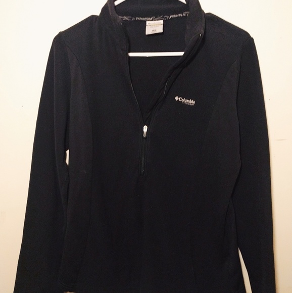 Columbia Tops - *5 for $20* Columbia Titanium pullover